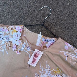 (Category: ) located in . Submitted by hotstuffpreloved (Listing ID 1445523637, Image 1). Description: .