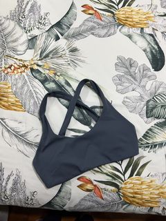 (Category: ) located in . Submitted by bitsfrommycloset (Listing ID 1445579657, Image 1). Description: .