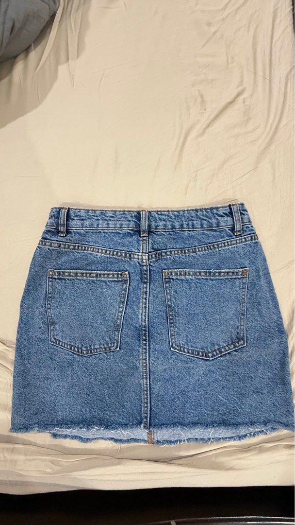 Cotton On Everyday Denim Mini Skirt (Category: Skirts) located in Mandaluyong City. Submitted by thrift.ri (Listing ID 1445574661, Image 3). Description: FIXED PRICE - Blue denim mini skirt from Cotton On - Size Small -Worn once or twice only but lost weight so never got to wear it again.