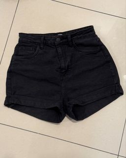 (Category: ) located in . Submitted by thriftiestthing (Listing ID 1445463507, Image 1). Description: .