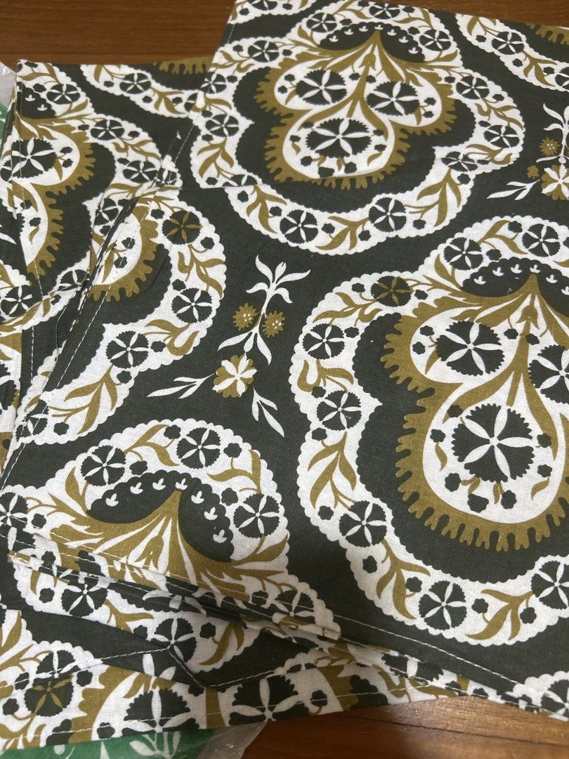 2 pairs- Cotton Pillow cases490032356718684161