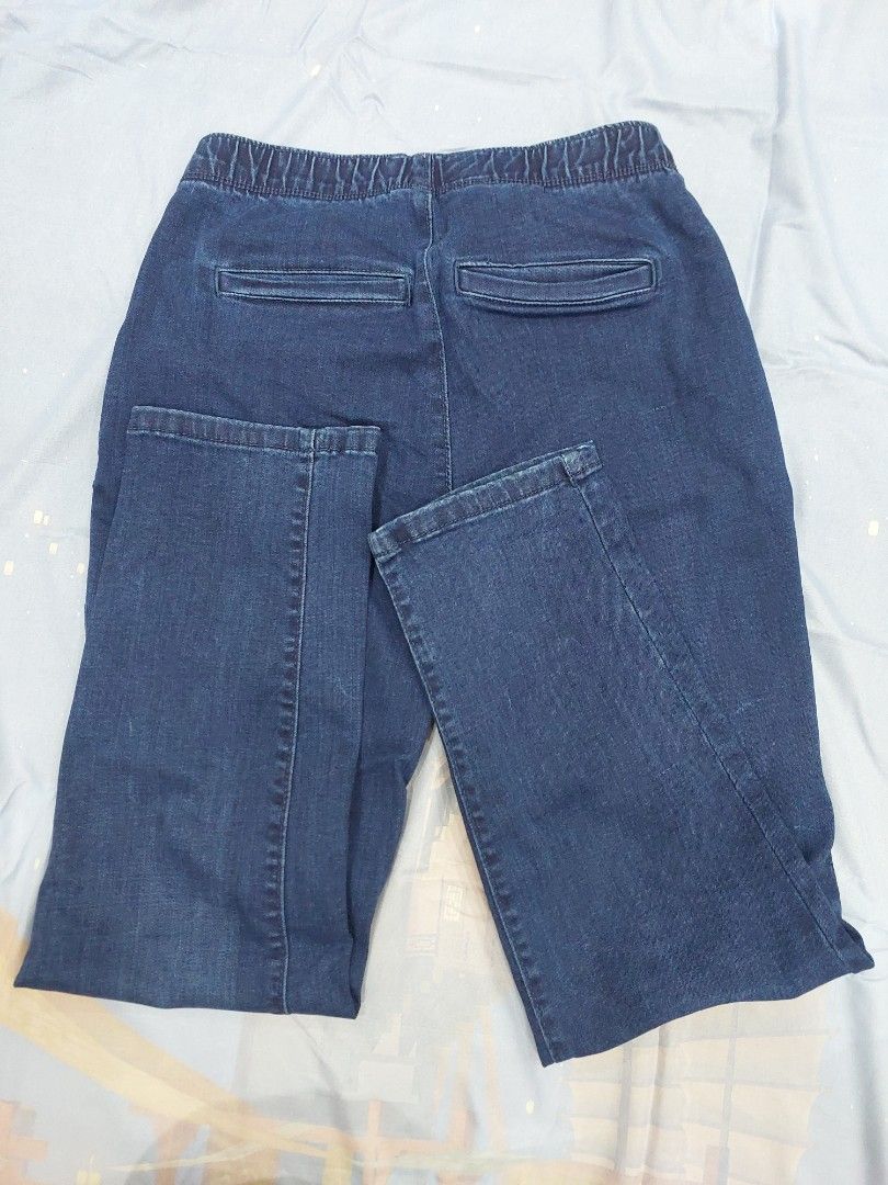 Croft&Barrow Stretchy Denim Jeans (S) (Category: Jeans) located in Manila. Submitted by cresseliaz (Listing ID 1445589410, Image 2). Description: SIZE SMALL Sf paid by buyers, please DM for more inquiries! MOD: Lalamove or JnT MOP: GCash.