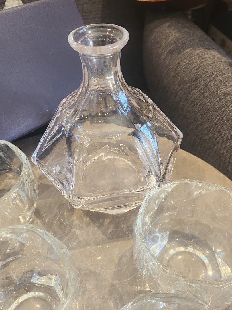 Decanter and 6 Glasses Set Diamond Cut Pattern490163514230056962