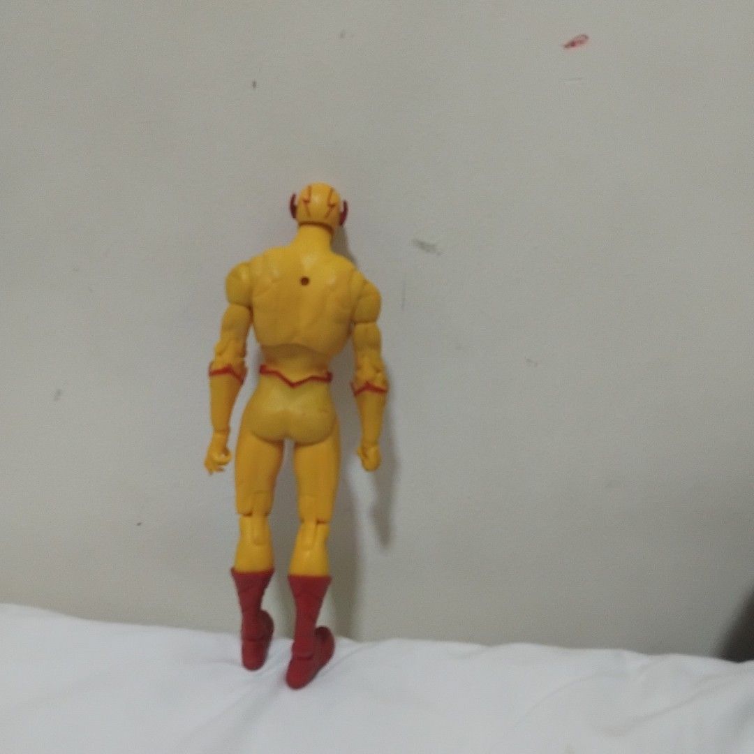 DC Comics Reverse Flash Mcfarlane Action Figure with Accessories (Category: Figurines & Statues) located in Manila. Submitted by happydolphin.3be2a3 (Listing ID 1445556466, Image 2). Description: - DC Comics Reverse Flash action figure - Includes various red lightning effect accessories - Comes with a display stand featuring the DC logo - Highly articulated for dynamic posing - Ideal addition to any DC or Flash fan's collection.