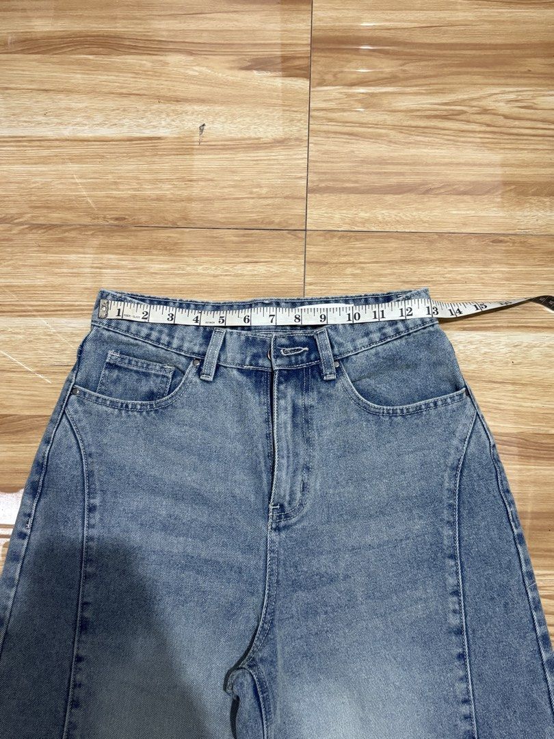 Penshoppe Jorts Light Wash Wide Leg (Category: Shorts) located in Bacolor. Submitted by declutterwithmilo (Listing ID 1445570823, Image 3). Description: bought 1,199 at penshoppe 📦 RFS: declutterring. 💸 Payment: via Gotyme & Maribank. 💳 No cod option. Payment first policy 🚚 Courier: J&T Express 📍Location: pampanga 📹 Please don’t ask the actual photo of the item, because is already posted. 📥 Strictly no returns. ❌ NO meet ups. ‼️ Please don