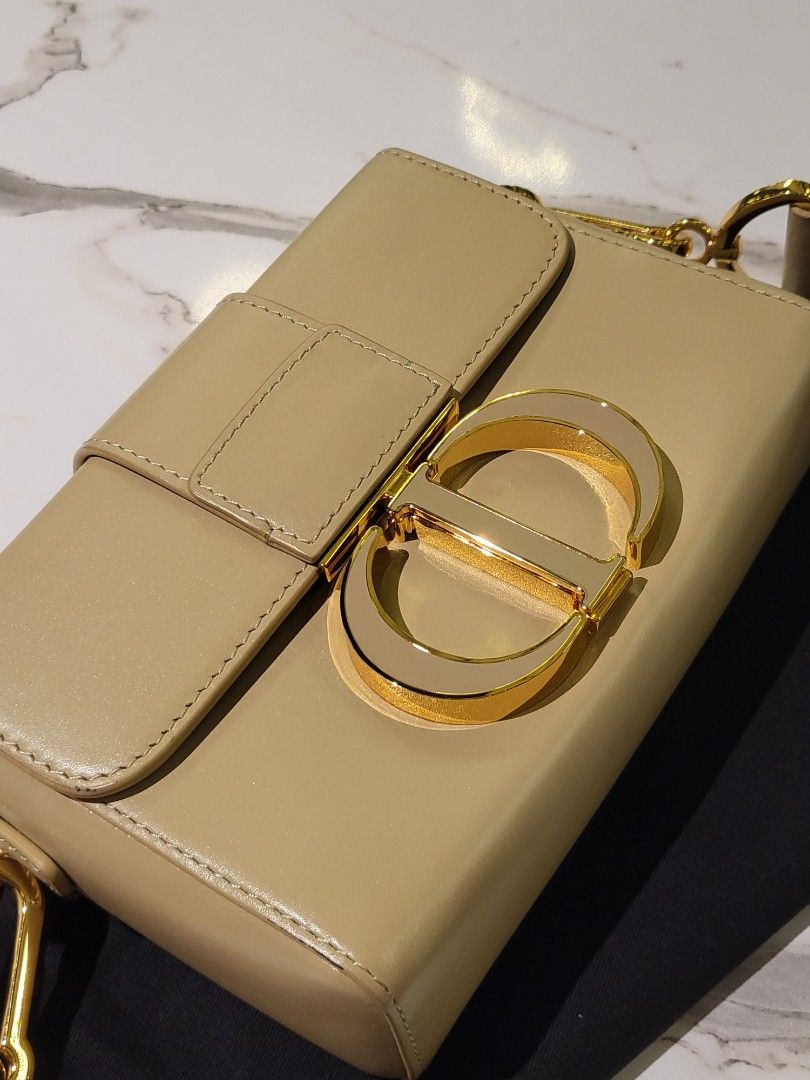 DIOR 30 MONTAIGNE JAPAN PRELOVED (Category: Luxury Bags & Wallets) located in Manila. Submitted by mrszregeng (Listing ID 1445524894, Image 2). Description: 🇯🇵 JAPAN PRELOVED 💯 GENUINE LEATHER WITH DUSTBAG WITH CODE.