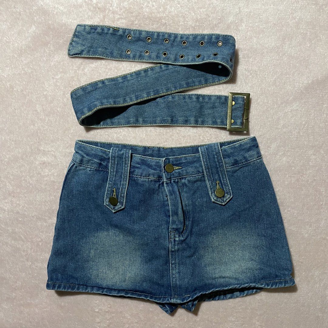 distressed denim mini skirt with belt (Category: Skirts) located in Marikina City. Submitted by chxchow (Listing ID 1445529644, Image 3). Description: - thrifted - fits 25-26” waist comfortably - worn once. stored after washing. rfs: not my size anymore 😔.