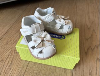 （分類：）位於 。 由 kalias101 提交（商品編號 1445392329，圖片 1）。簡介： 。