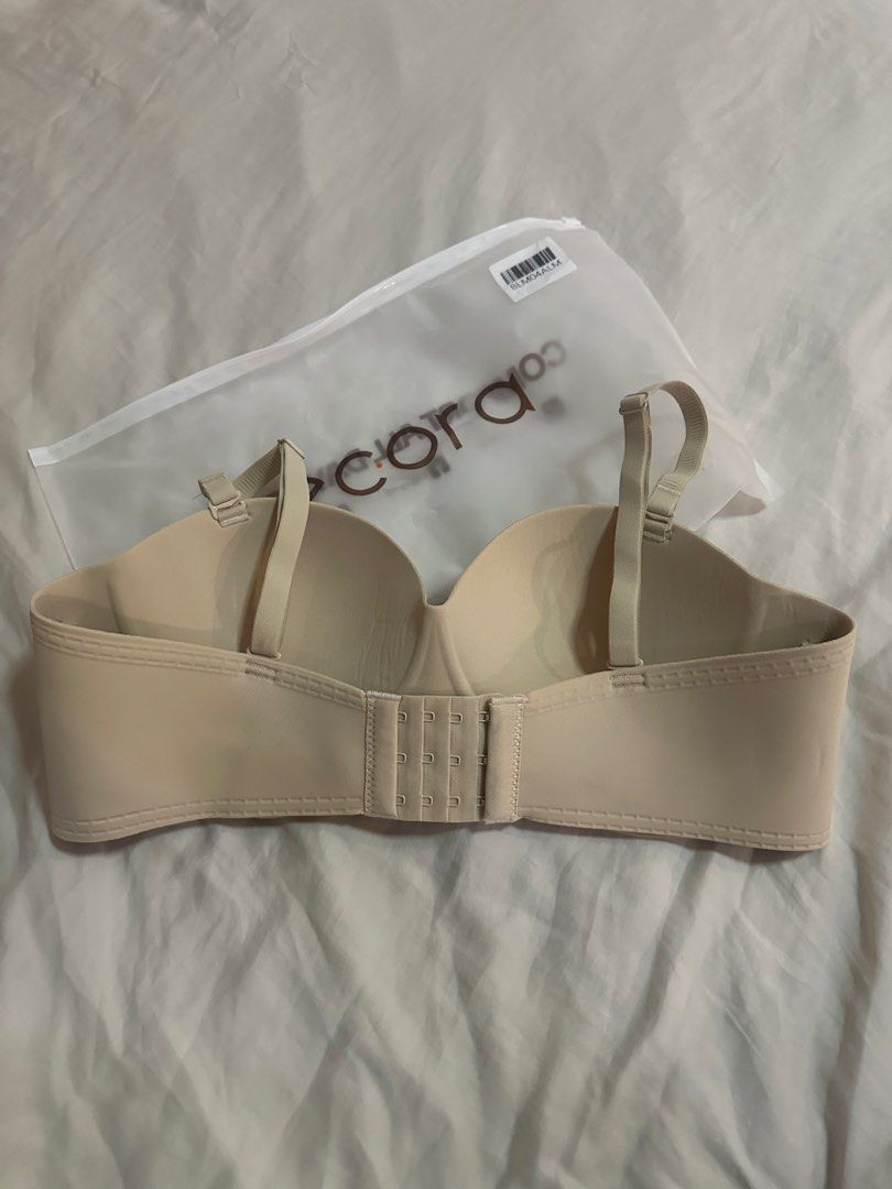 Ecora Bare Lift Multiway Bra (Category: Undergarments & Loungewear) located in Quezon City. Submitted by alimo13 (Listing ID 1445507156, Image 2). Description: Ecora Bare Lift Multiway Bra (detachable straps, strapless push up bra, seamless bra, natural push up bra) Size XL / 38AB Color: Almond RFS: cups too small, band too big (for reference, my bra size is 30G).