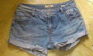 (Category: ) located in . Submitted by JapanItemsOnTheGo (Listing ID 1445515964, Image 1). Description: .