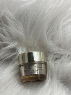 (Category: ) located in . Submitted by cosmeticsdeals (Listing ID 1445535282, Image 1). Description: .