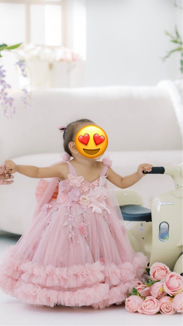Fairy Gown 1st Birthday (Category: Evening dresses & gowns) located in Nasugbu. Submitted by _mainbudols (Listing ID 1445535665, Image 1). Description: 🌸 FOR SALE | Fairy Princess Gown & Accessories 🌸 Used only once during my daughter’s 1st birthday photoshoot and celebration. 💕 ✨ Excellent condition ✨ Perfect for birthdays, photoshoots, fairy-themed parties, and dress-up. 📩 Message me!.