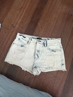 (Category: ) located in . Submitted by ohtaces (Listing ID 1445424403, Image 1). Description: .