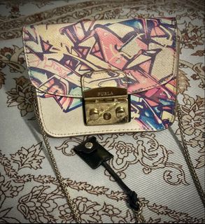 (Category: ) located in . Submitted by fshaaaaaaaaaa (Listing ID 1445530185, Image 1). Description: .