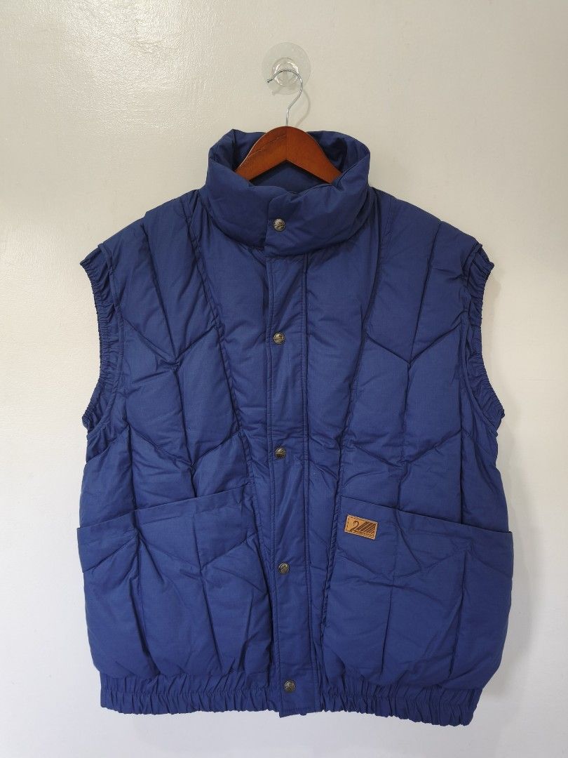 Genuine Down Blue Vest Men XL (Category: Coats, Jackets and Outerwear) located in Las Pinas. Submitted by winterlab_ph (Listing ID 1445562594, Image 3). Description: Code: A017 Width: 22 Length: 26.5 Shoulders: 21.