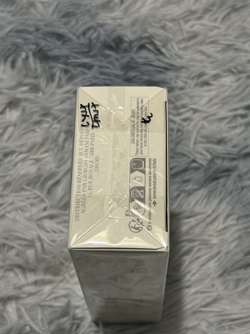 Giorgio Armani Acqua Di Gio EDT 100ml (Category: Fragrance & Deodorants) located in Manila. Submitted by engr.lee (Listing ID 1445596536, Image 3). Description: Brand: Giorgio Armani (NOT TESTER) Fragrance: Acqua Di Gio Eau De Toilette Size: 100ml Condition: Brand new, sealed box.