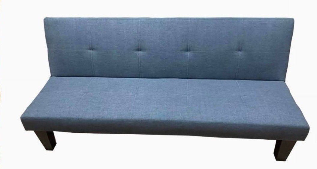 Gray Foldable Sofa Bed (Category: Sofas) located in Quezon City. Submitted by newfire_9b251b (Listing ID 1445475385, Image 1). Description: Foldable Sofa Bed RFS: Move out sale Location: near Commonwealth Quezon City ✅️ last price posted ✅️ buyer arranges shipping ✅️ fits L300 lalamove.