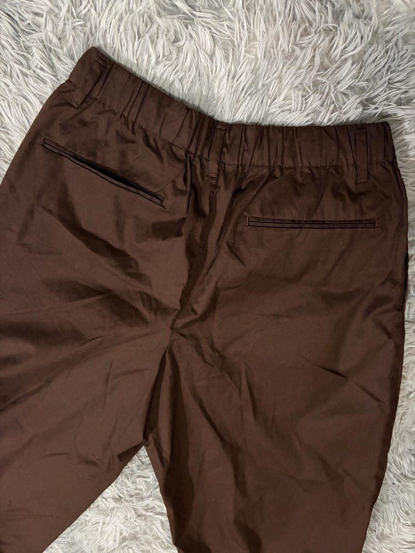 GU Chef Pants (Category: Trousers) located in Tagum. Submitted by pjbulatao (Listing ID 1445551378, Image 1). Description: GU Chef Pants 30-36 waist 36 length 📌WE SHIP NATIONWIDE VIA JNT EXPRESS 📌ADD SHIPPING FEE 📌TAGUM LOCATION.