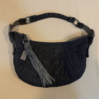 (Category: ) located in . Submitted by shop.arrival (Listing ID 1445550850, Image 1). Description: .