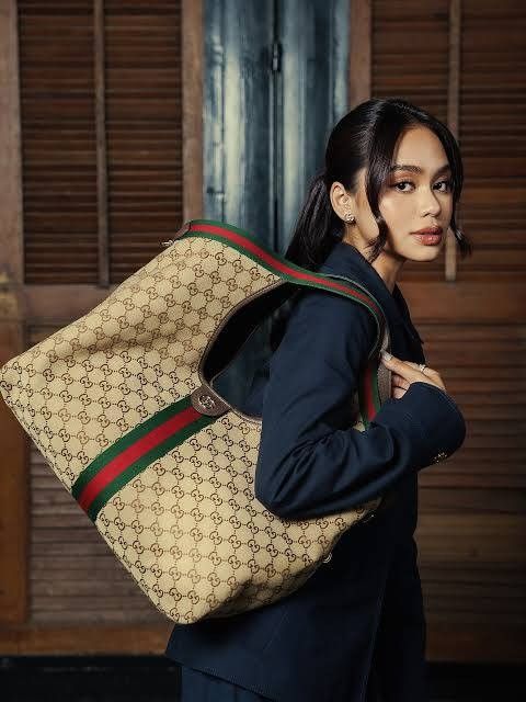 Gucci Giglio Japan Preloved (Category: Luxury Bags & Wallets) located in Manila. Submitted by tianasmom (Listing ID 1445508308, Image 2). Description: 🇯🇵 JAPAN PRELOVED 💯 CANVAS MATERIAL WITH DUSTBAG WITH CODE WITH ETIKERA WITH STRAP.