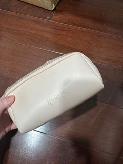 由 lulumimoon (刊登 ID 1445486139，圖片 1) 提交，位於 的 (類別：)，說明：。