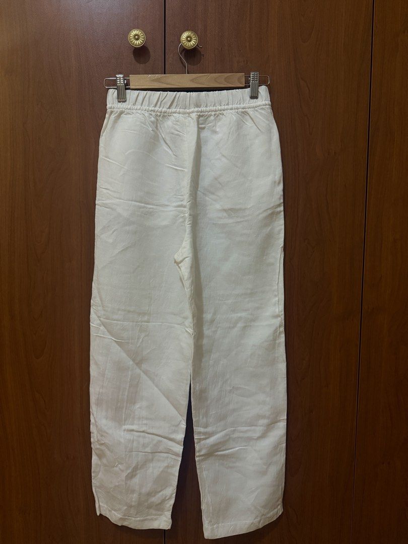 H&M White Linen-Blend Pants (Category: Other Bottoms) located in Quezon City. Submitted by luvcakes (Listing ID 1445541349, Image 2). Description: - no when worn photos !! - presko - no issues - cute for summer fits.