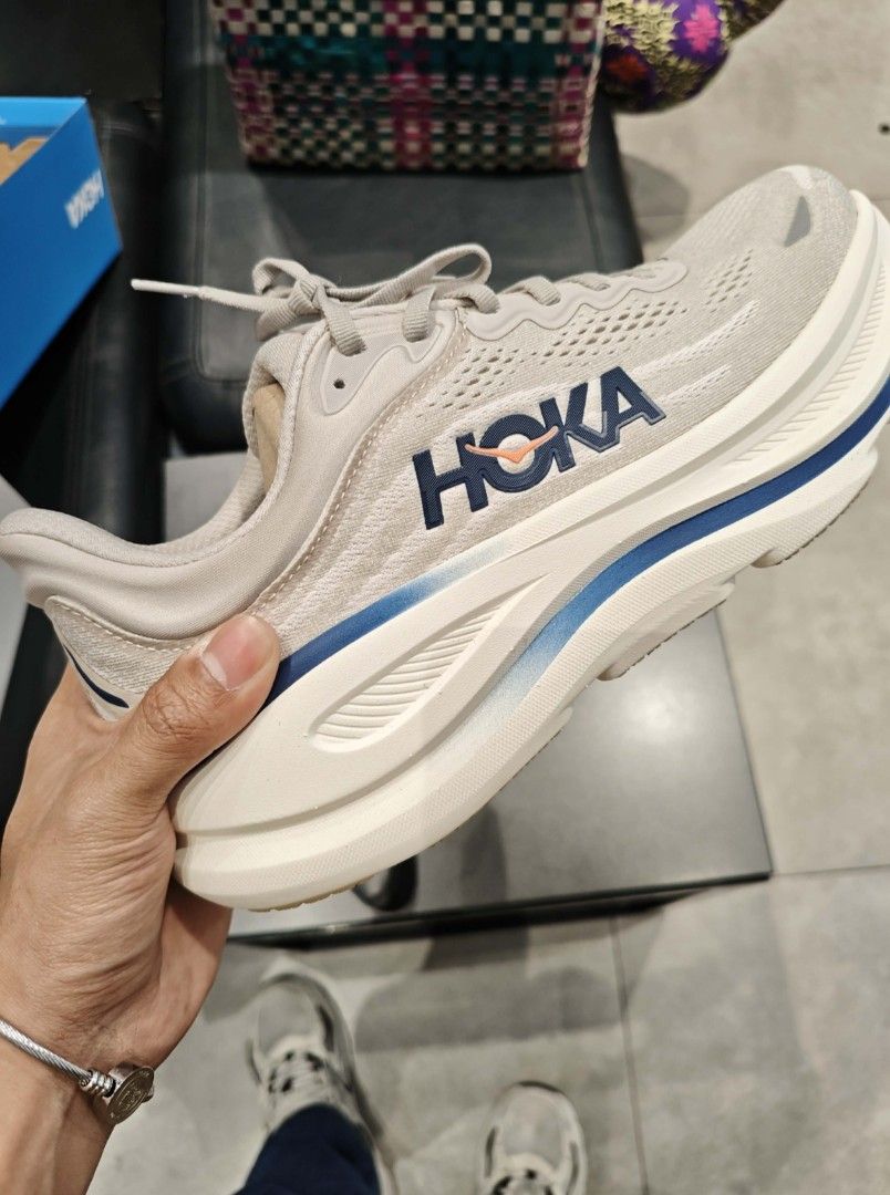 Hoka Bondi 9 Running Shoes (Category: Sneakers) located in Marikina City. Submitted by cashncastle (Listing ID 1445485901, Image 1). Description: - Original box and reciept - running and everyday wear - Bought at footlocker Gateway - Max Cushion - Perfect for Conditioning, Running Rfs: Need Funds Fixed Price.