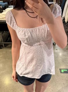 (Category: ) located in . Submitted by glowing.melody (Listing ID 1445567051, Image 1). Description: .