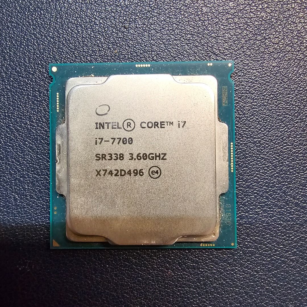 Intel Core i7-7700 SR338 3.60GHz CPU Processor490364093334169600