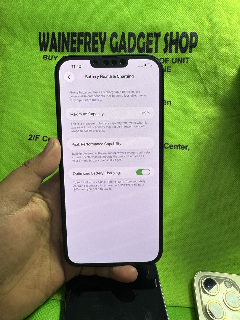 iPhone 14+ (Category: iPhone 14 Series) located in San Juan City. Submitted by wainefreygadgetshop (Listing ID 1445594549, Image 3). Description: iPhone 14+ 128 (F.U) (NTC APPROVED ) (PLEASE SEARCH MO NALANG FULL SPECS) ALL GOODS AT WORKING NO REPAIR HISTORY PEDE PANG BACK UP PHONE SCREEN TESTED SIGNAL TEST CAMERA SOBRANG LINAW 89% BATTERY HEALTH MAY TRUE TONE MAY FACE I.D HONEST ISSUE ILALAGAY SA NOTE KUNG MERON MAN PARA AWARE KA! * NO ISSUE GAW