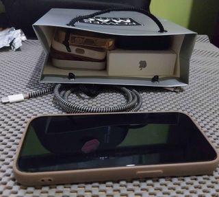 (Category: ) located in . Submitted by valenzuela_seller (Listing ID 1445543979, Image 1). Description: .