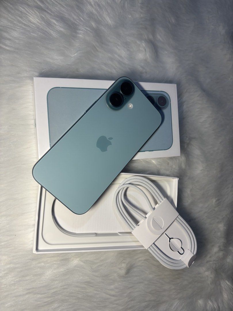 iPhone 16 128gb (Category: iPhone 16 Series) located in Manila. Submitted by jaypi6996 (Listing ID 1445499269, Image 1). Description: iPhone 16 128gb fu ₱25,999 only! rush!For sale or swap to your? (contact: 09506473084 for inquiries ) limited quota ko di ako maka reply dito •ZPA Variant (Powermac Purchase) •Sobrang Kinis Pede sa maarte •NTC Approved •Original All Parts •Prestine Condition (Sobrang kinis) •All Buttons Working •Truetone Working •F