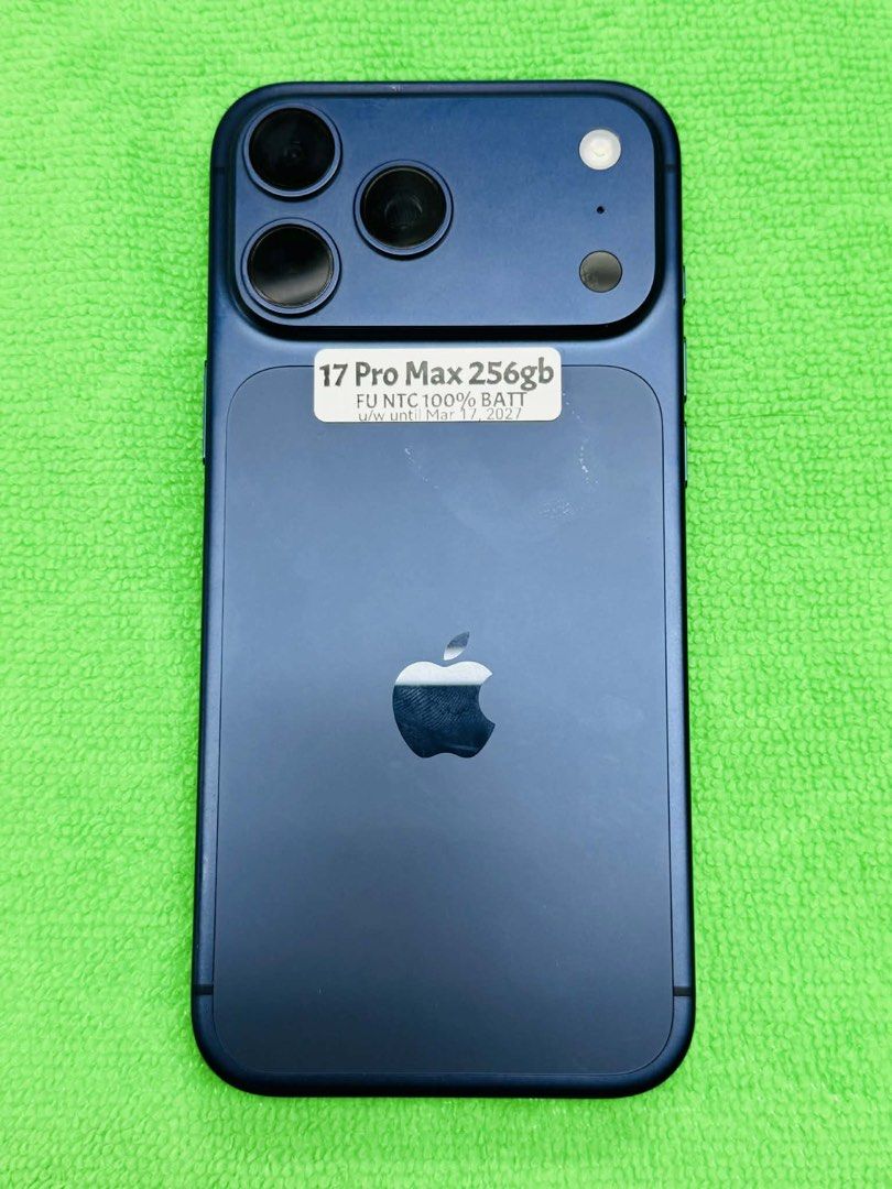 Iphone 17 Pro Max 256gb 100% BH FU NTC (Category: iPhone 17 Series) located in San Juan City. Submitted by javedsgadgetshop (Listing ID 1445451458, Image 3). Description: WE BUY AND SELL SO PWEDE MAGBINTA OR SWAP ! INSTALLMENT OPTIONS : SPAY LATER / GGIVES / CREDIT CARD / SKYRO / HOMECREDIT (BRANDNEW) Quick Specs : 💵 Iphone 17promax •256gb •NTC Variant •100% batt health •Factory Unlock •99% Smoothness •No hidden issue | No Repaired •100% Authent