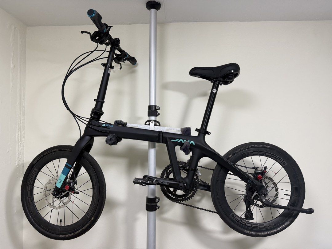 Java Aria (Category: Bicycles) located in Singapore. Submitted by HakimAziz98 (Listing ID 1445606530, Image 2). Description: Well Maintained Condition 9/10 Free delivery to Tampines & Pasir Ris Price negotiable Very light bicycle. 10KG only..