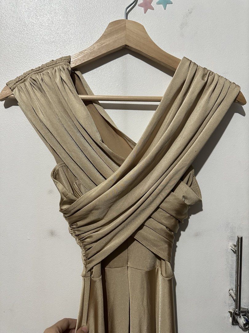 Karimadon Gold Evening Long Gown - Small (Category: Evening dresses & gowns) located in Manila. Submitted by shopkriscloset (Listing ID 1445466896, Image 2). Description: Used thrice only. Last photo not mine, photo grabbed from karimadon page for sample when worn. Photo credits to the owner. .