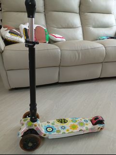 （分類：）位於 。 由 keithlow888 提交（商品編號 1445457374，圖片 1）。簡介： 。