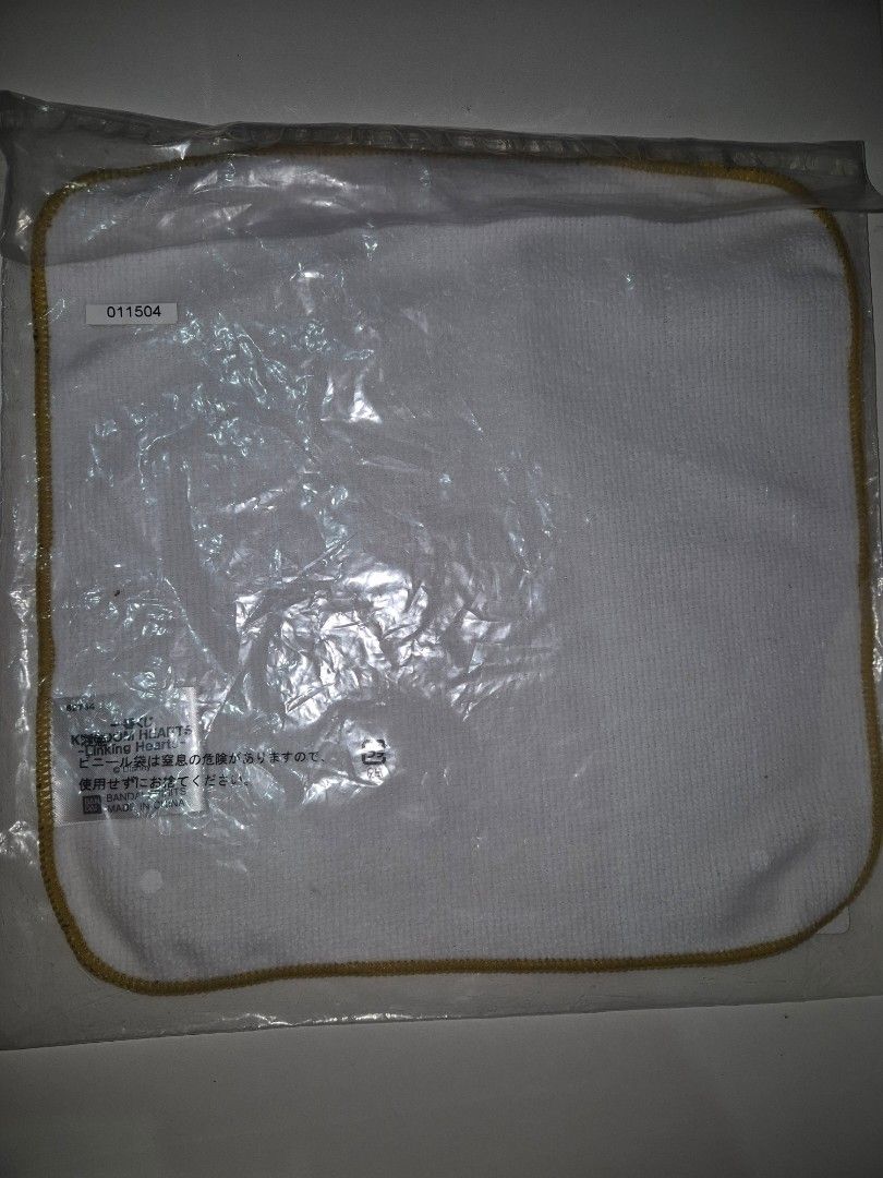 Kingdom Hearts Bandai Spirits Microfiber Towel (Category: Bedding & Towels) located in Marikina City. Submitted by savedbygracephb (Listing ID 1445583697, Image 3). Description: - Official Kingdom Hearts Microfiber Towel - Features iconic game artwork - Made by Bandai Spirits - Brand new and still in original packaging - Perfect for any Kingdom Hearts fan!.