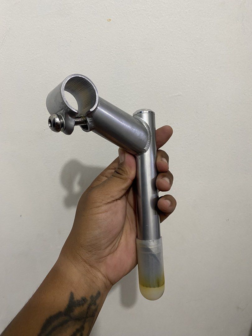 Kisuki stem (Category: Bicycles) located in Taguig. Submitted by gerard02700 (Listing ID 1445561253, Image 1). Description: For sale kisuki quill stem made in japan 22.2 insertion 24.4 clamping 800 pesos.
