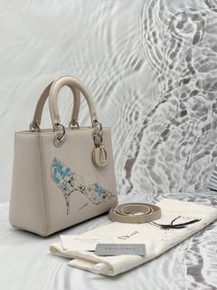 (Category: ) located in . Submitted by redrabbitluxury_singpore (Listing ID 1445516098, Image 1). Description: .