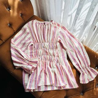 (Category: ) located in . Submitted by _baeapparel (Listing ID 1445590089, Image 1). Description: .