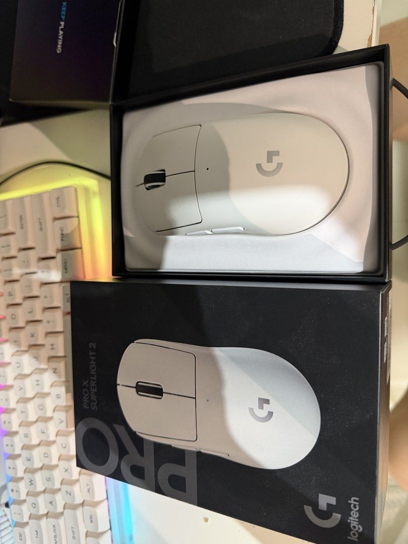 Logitech G PRO X SUPERLIGHT 2 Wireless Gaming Mouse White490464931470397444