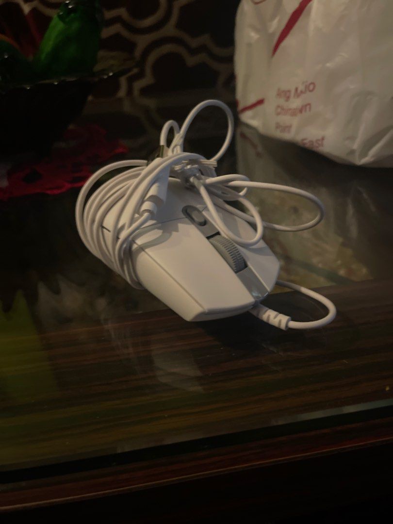 Logitech Wireless Gaming Mouse White489953878324039680