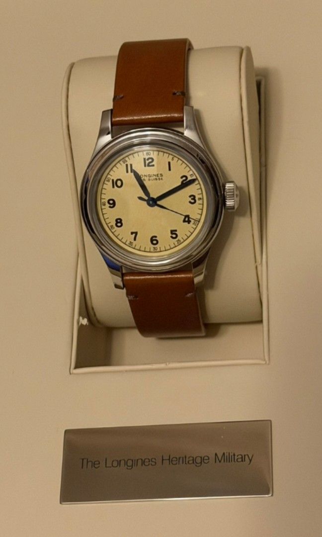 Longines Military Marine Nationale (Category: Luxury Watches) located in Paranaque City. Submitted by josefguillen (Listing ID 1445525572, Image 1). Description: Brand: Longines Model: Heritage Military Marine Nationale Reference Number: L2.833.4.93.2 Brand: Longines Model: Heritage Military Marine Nationale Reference Number: L2.833.4.93.2 Diameter: 38.5mm Case Material: Steel Lug width: 19mm Dial Color: Beige Indexes: Painted, Arabic Lume: Super