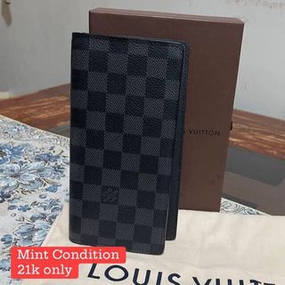 (Category: ) located in . Submitted by watch.authentic_ph (Listing ID 1445446321, Image 1). Description: .