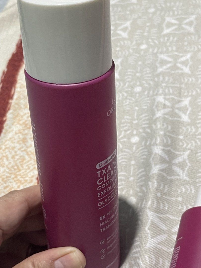 Luxe Organix DermaPro TXA Melasma Clear Set (Category: Face Care) located in Manila. Submitted by tineferna08917 (Listing ID 1445510417, Image 3). Description: - Luxe Organix DermaPro TXA Melasma Clear Set - Includes: Exfoliating Toner, Bright Serum, Treatment Cream - Benefits: Brightens and clarifies skin, reduces dark spots - Features: Gentle exfoliation, improves skin texture - Dermatologically tested.