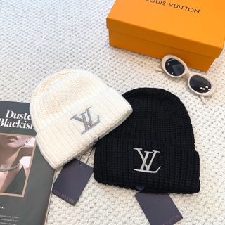 (Category: ) located in . Submitted by sellora_fashion (Listing ID 1445520399, Image 1). Description: .