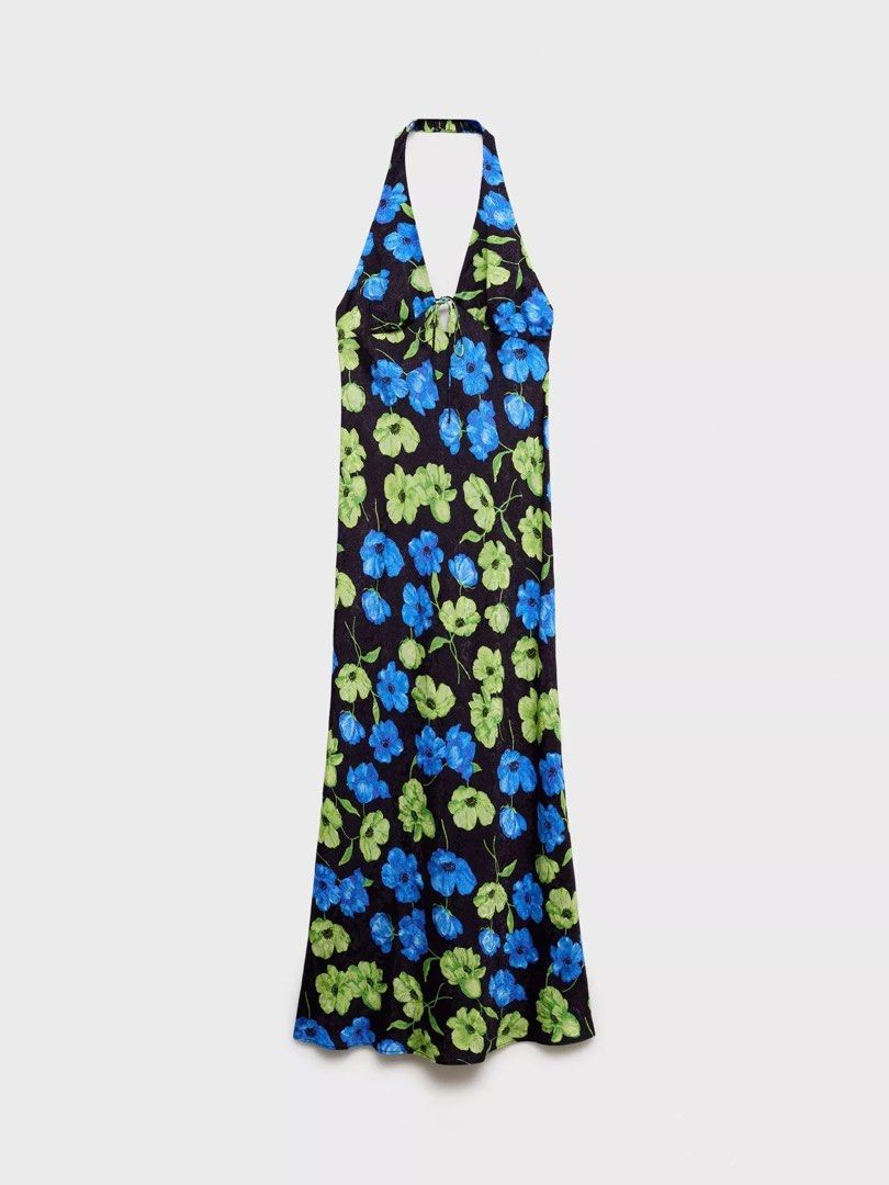 Mango Floral Halter Neck Maxi Dress (Category: Dresses) located in Quezon City. Submitted by bagelll18 (Listing ID 1445431178, Image 2). Description: For rent: Php 1000 for 4 days + Security Deposit Php 1000 (Refundable) - Long floral halter neck dress - Ties at the front - Blue and green flowers on a dark background - Ideal for summer occasions or beach vacations - Comfortable and flowy material.