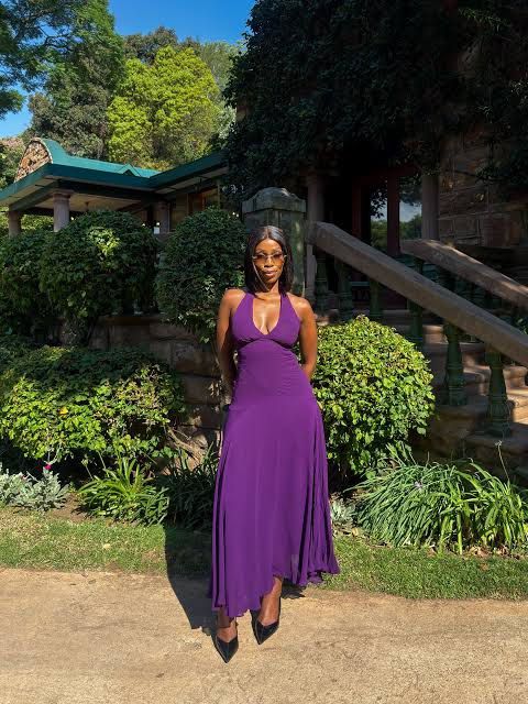 Rent: Mango Purple Halter Neck Midi Dress (Category: Dresses) located in Quezon City. Submitted by bagelll18 (Listing ID 1445523694, Image 3). Description: For rent: Php 2000 for 4 days + Security Deposit Php 2000 (Refundable) - Beautiful purple halter neck dress from Mango. - Midi length with a flowy skirt. - Perfect for events or a night out. - Looks great dressed up or down. - Reference number: 17034447.