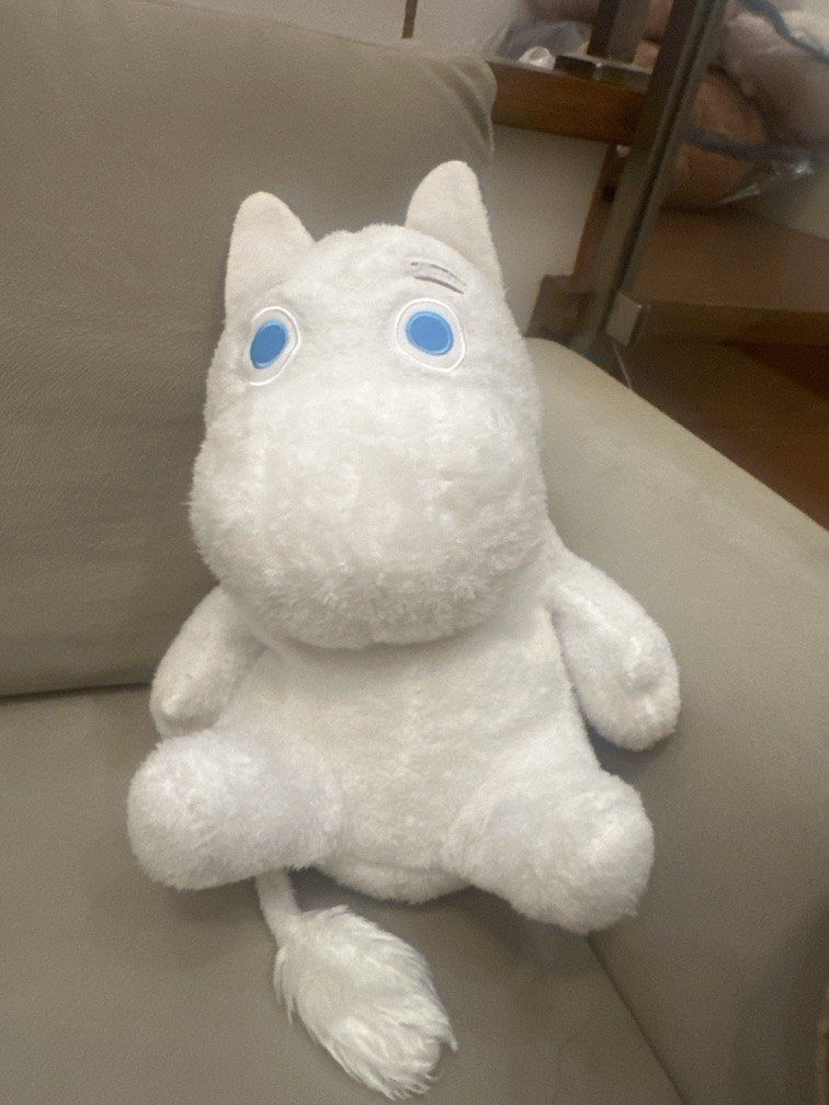 Moomin Plush (Category: Plushies & Soft Toys) located in Marikina City. Submitted by palaly1 (Listing ID 1445585633, Image 1). Description: RFS: Decluttering.