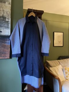 (Category: ) located in . Submitted by pb.closet (Listing ID 1445433951, Image 1). Description: .